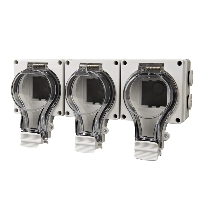 IP66 New Series Vanntett Socket 3 Gang Socket Tomt skall